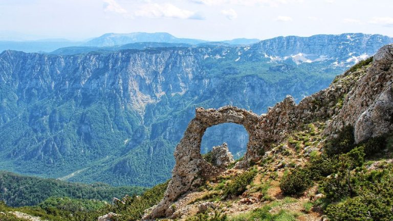 Top 10 europskih prirodnih ljepota koje morate posjetiti barem jednom u životu