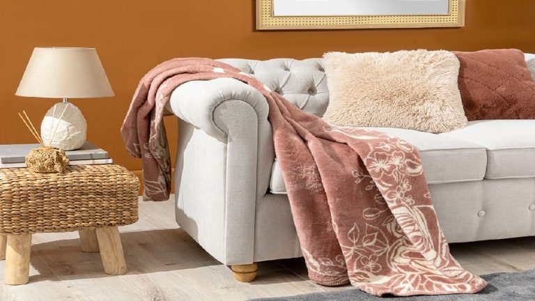 Pretvorite Dom u Zimsku Oazu: Savjeti za Stil, Udobnost i Ambijent